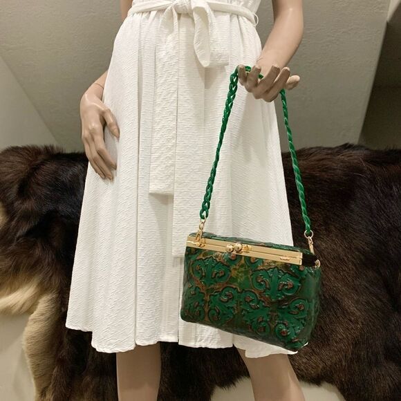 Handmade Genuine Leather Floral Embossed Kisslock Box Bag/Cosmetics case - Picture 7 of 16